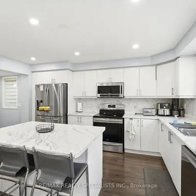 7,&nbsp;Leblanc, Northwest Brampton, Brampton