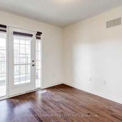 66,&nbsp;Kempsford, Northwest Brampton, Brampton