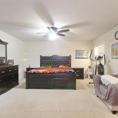 32,&nbsp;Speedwell, Credit Valley, Brampton