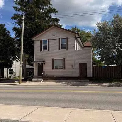 1529, Queen, Alton, Caledon