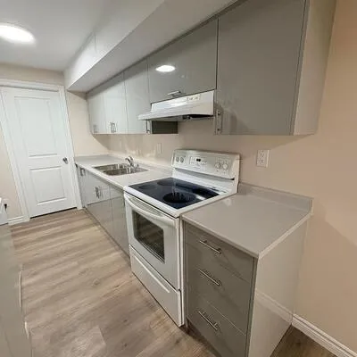 19, Queens, Bolton East, Caledon