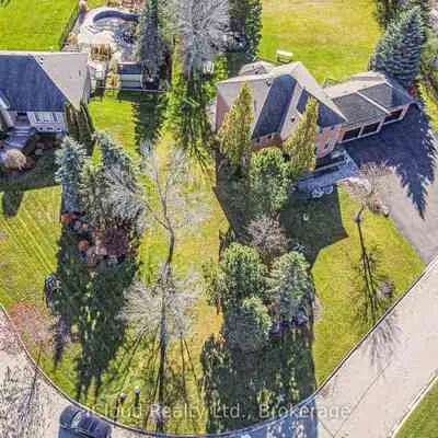 25,&nbsp;Giles, Caledon Village, Caledon