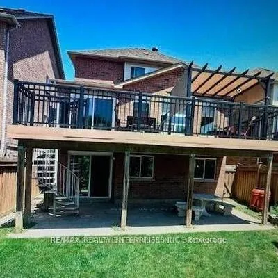 3,&nbsp;Cross Country, Bolton West, Caledon