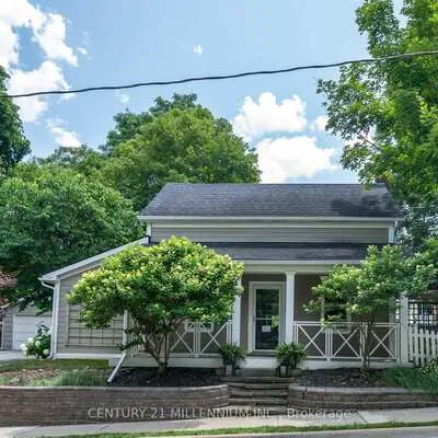 255,&nbsp;MacDonald, Inglewood, Caledon
