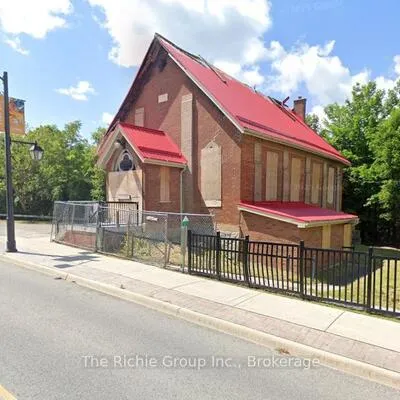 1532,&nbsp;Queen, Alton, Caledon