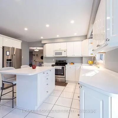 28,&nbsp;Walton, Palgrave, Caledon