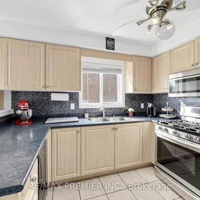 6,&nbsp;Terrastone, Bolton West, Caledon