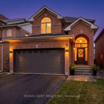 11,&nbsp;Beehive, Bolton North, Caledon