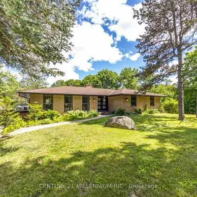 44,&nbsp;Gibson Lake, Palgrave, Caledon