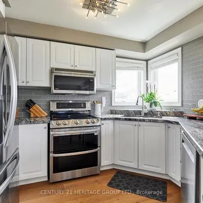 17,&nbsp;Shangrila, Bolton North, Caledon