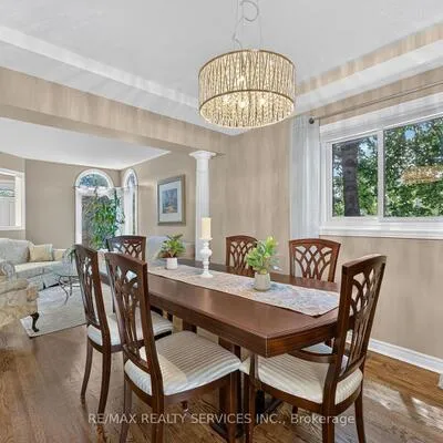 1,&nbsp;Plummer, Bolton West, Caledon