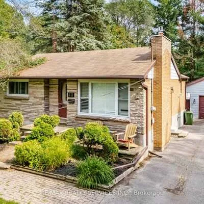 43,&nbsp;Maple, Inglewood, Caledon