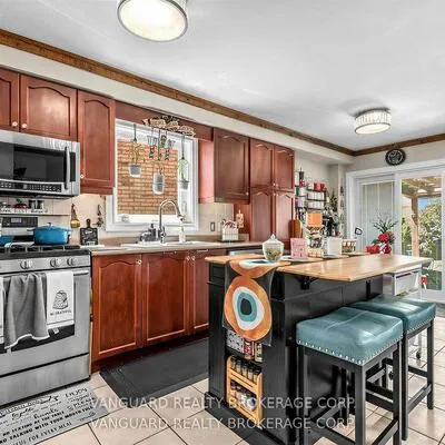 111,&nbsp;Grapevine, Bolton West, Caledon