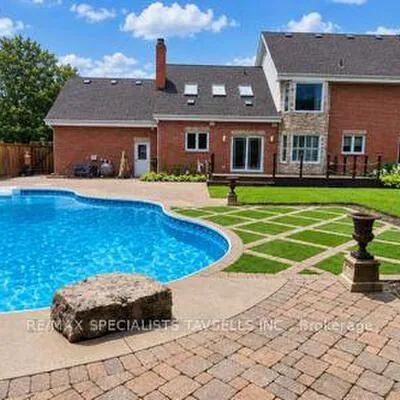 35,&nbsp;Brawton, Palgrave, Caledon