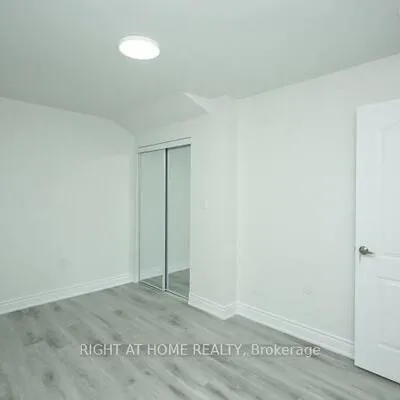 12, Fair Winds, Holland Landing, East Gwillimbury