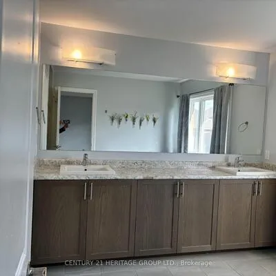 4, Snap Dragon, Holland Landing, East Gwillimbury