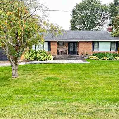 1739,&nbsp;Mount Albert, Sharon, East Gwillimbury