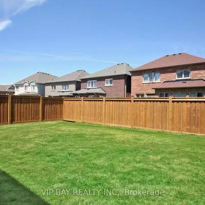 8,&nbsp;Tremoy, Holland Landing, East Gwillimbury