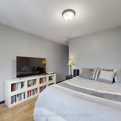 16, Royal Cedar, Holland Landing, East Gwillimbury