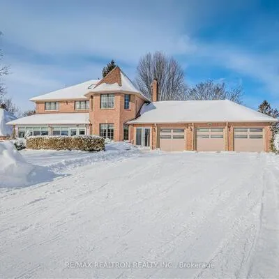 60, Arthur Hall, Sharon, East Gwillimbury