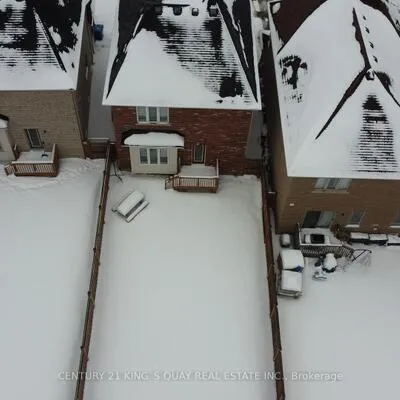 9, John Moore, Sharon, East Gwillimbury