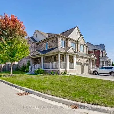 1,&nbsp;Silver Charm, Sharon, East Gwillimbury