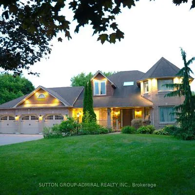 60,&nbsp;Maple, Sharon, East Gwillimbury