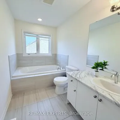 2229,&nbsp;Grainger, Alcona, Innisfil