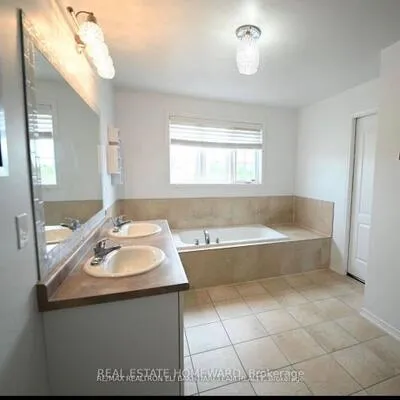 1226,&nbsp;Leslie, Alcona, Innisfil