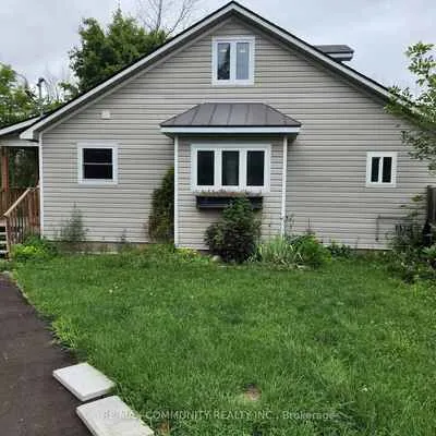 802,&nbsp;Cedarvale, Alcona, Innisfil