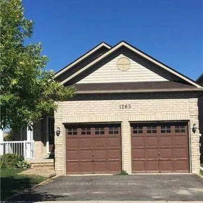 1265,&nbsp;Gina, Alcona, Innisfil