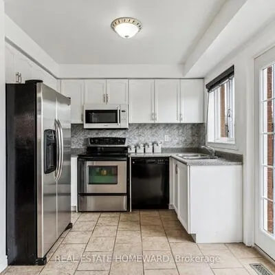 1117,&nbsp;Ashley, Alcona, Innisfil