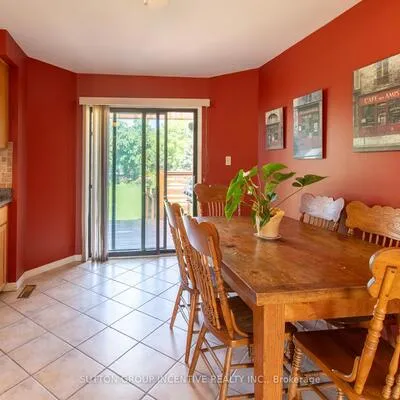 2114,&nbsp;Chantler, Stroud, Innisfil
