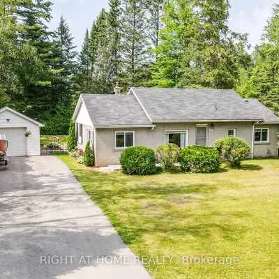 774,&nbsp;James, Alcona, Innisfil