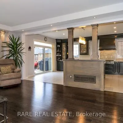 1350,&nbsp;LAWSON, Alcona, Innisfil