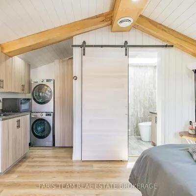 687,&nbsp;Innisfil Beach, Alcona, Innisfil