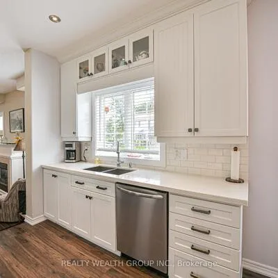 1050,&nbsp;Gardner, Gilford, Innisfil