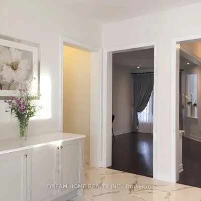 28, Larkin, Nobleton, King