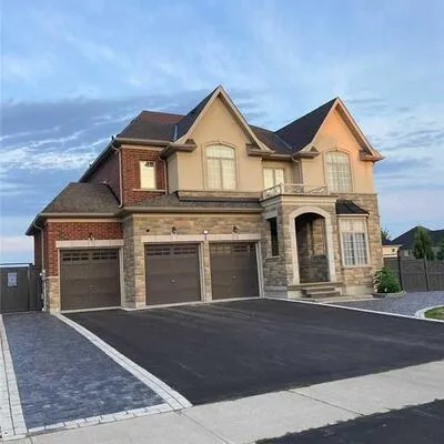 2, Castle Mountain, Nobleton, King