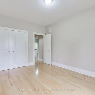 13086, Keele, King City, King