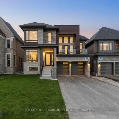 5,&nbsp;Garriock Hall, King City, King