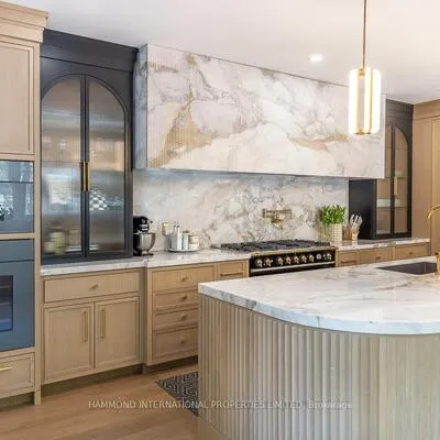 35,&nbsp;Kingswood, Rural King, King