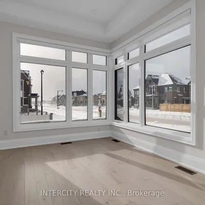 6, Saxby Farm, King City, King