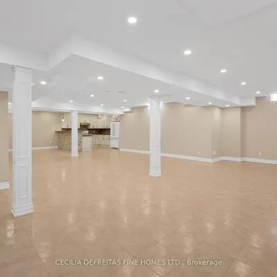 31,&nbsp;Munsie, Nobleton, King