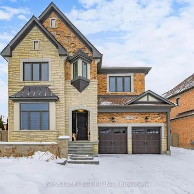 39, Cairns, King City, King