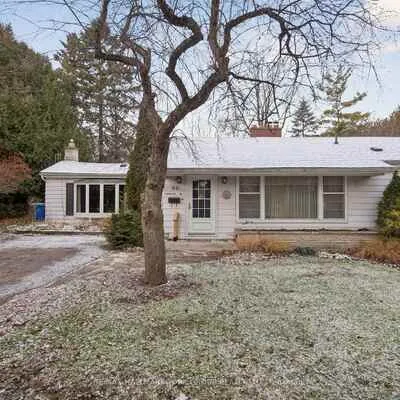 60,&nbsp;Charles, King City, King