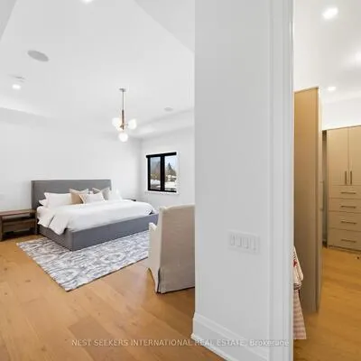 26,&nbsp;Royal, Nobleton, King