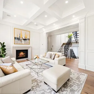 920,&nbsp;18TH, King City, King