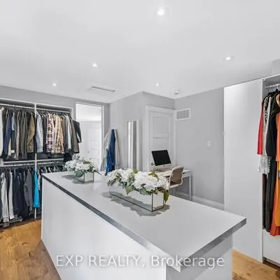 17,&nbsp;Chamberlain, Nobleton, King