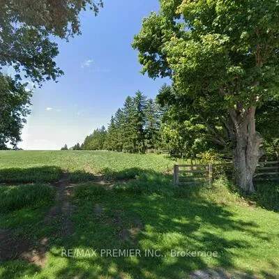 17092,&nbsp;10th Concession, Rural King, King